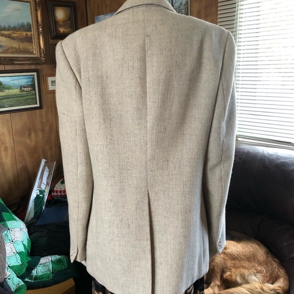 Gorgeous Vintage Oversized Wool Blazer - Picture 7 of 12